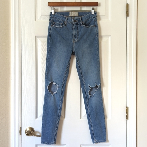 Free People Distressed Medium Wash High Waisted Ankle Cropped Skinny Jeans 26 - Picture 1 of 14
